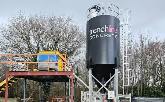 Cement_Silo_and_Batching_Plant_for_Mixing_Small_Batches_Ad_hoc